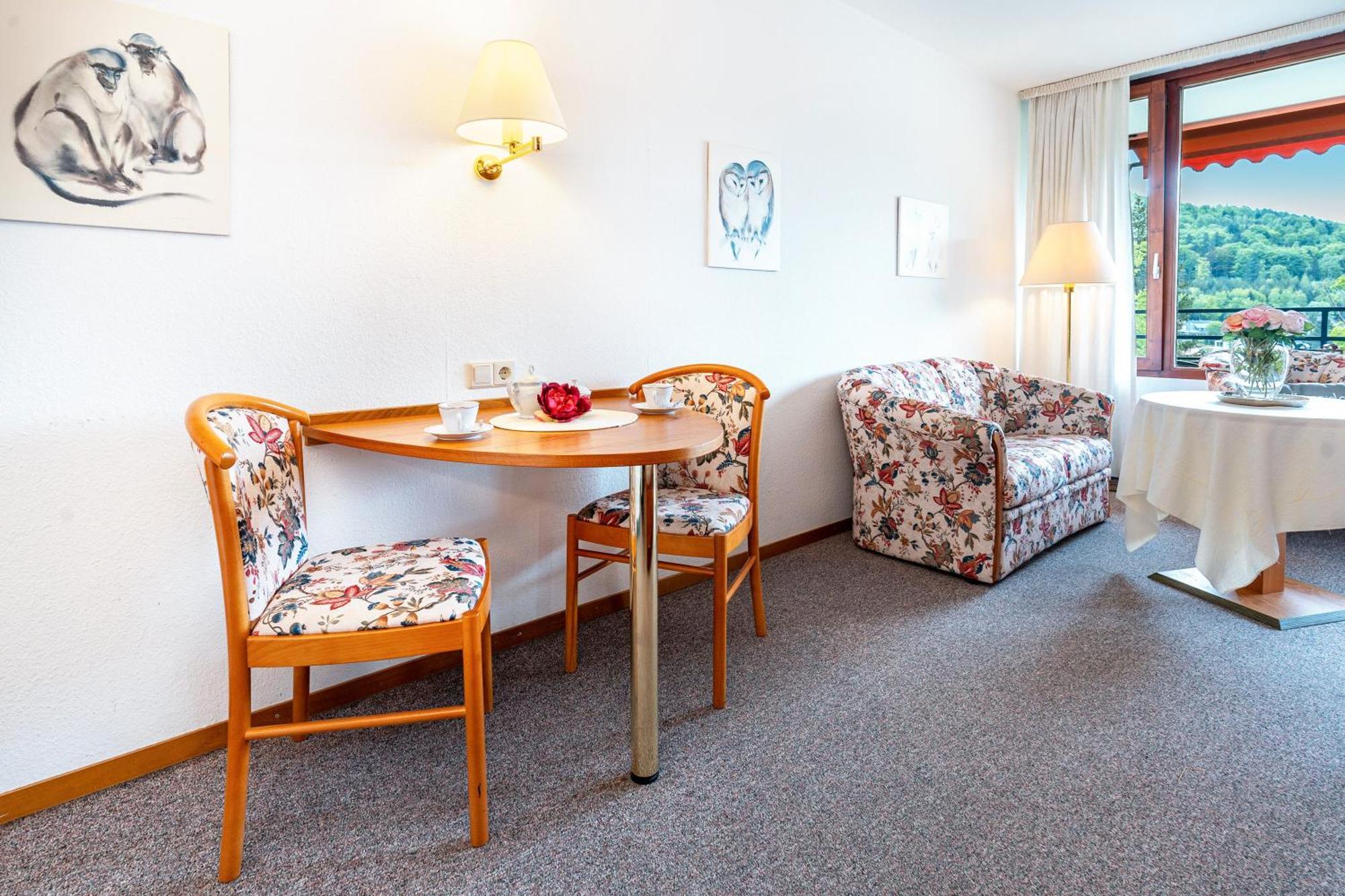 Ferienwohnung Adrion Bad Herrenalb Esterno foto